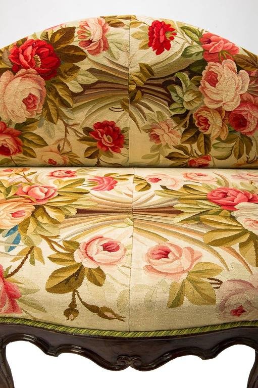 Antico divano Luigi XV, rivestito con un autentico Aubusson d'epoca-photo-1
