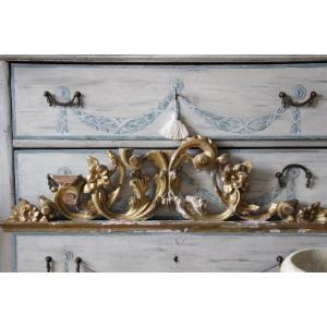 18th Century Gilded Carved Wooden Frieze