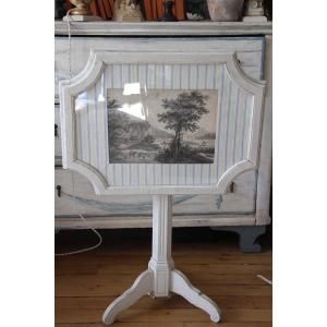 19th Century Tilting Pedestal Table