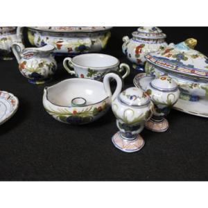 Part Of Italian Service At “garofano”