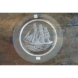 Lalique - Dessert Plate Model "clyba"