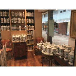 Great Choices Of Old Pharmacy Jars