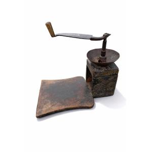 Turkish Coffee Grinder - Late 18th Century