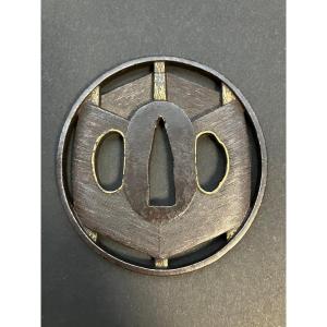 Tsuba Marugata Depicting An Odamaki (spool Of Silk)