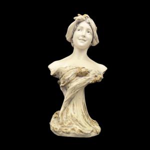 Royal Dux, Art Nouveau Female Bust