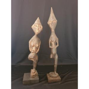 West Africa - Pair Of One-legged Fetishes - 40 & 47 Cm