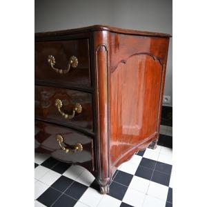 18th Century Solid Mahogany Chest Of Drawers
