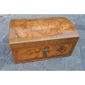 Axe, Attributed To, Beautiful Domed Box From The Beginning Of The 18th Century