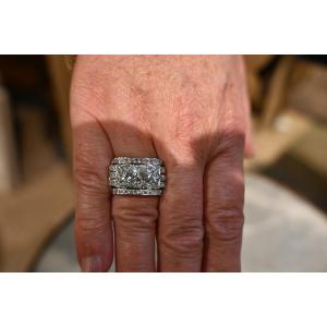 Elegant White Gold And Diamond Ring Circa 1940