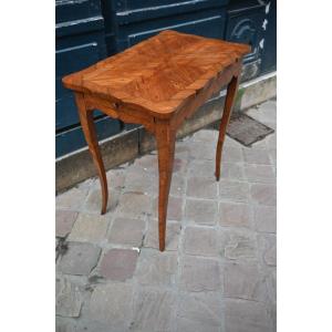 Louis XV Period Veneered Wood Coffee Table From The 18th Century