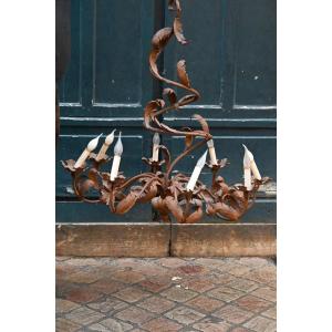 Large Chandelier With Acanthus Leaf Motif, 20th Century Work