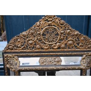 Important And Large Louis XIV Style Mirror In Repoussé Brass 