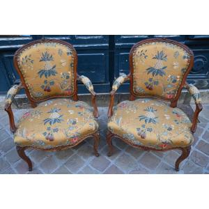 Pair Of 18th Century Louis XV Cabriolets