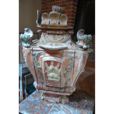 Important Tabernacle In Carved And Painted Wood From Louis XIV Period Of The XVII