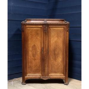 Art Nouveau Furniture