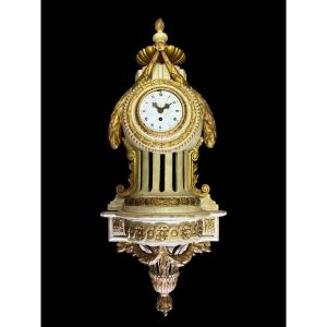 Louis XVI Wall Sign On Base In Painted Wood, 18th Century.