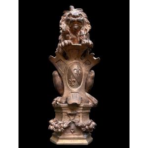 Beautiful Bronze Statuette "lion With A Coat Of Arms Adorned With A Fleur-de-lis" 19th Century.