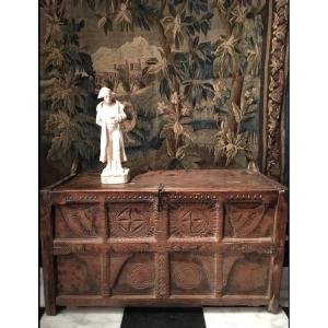 Chest With Egyptian Motifs, 19th Century 