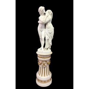 Large Sculpture (116 Cm) "love And Psyche" In Carrara Marble, 19th Century