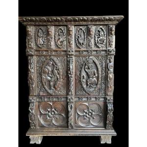 Special Scottish Oak Furniture In Renaissance Style, Early 19th Century.