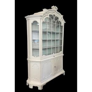 Charming Large White Patinated Louis XV Display Case, 18th Century.