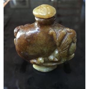 Chinese Jade Snuff Bottle 6x5 Cm