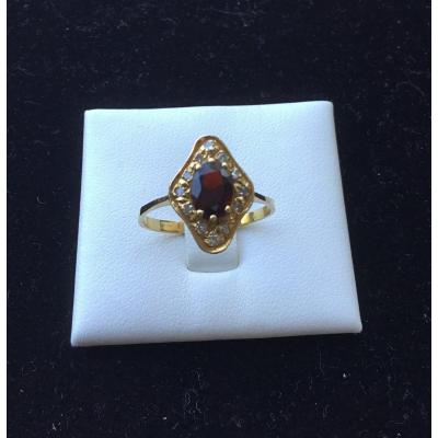 Gold, Garnet And Diamond Ring