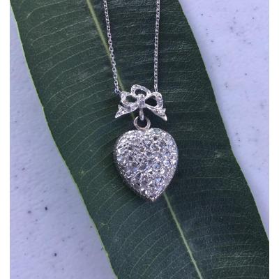 Pendant And Its Chain, Gold And Diamonds