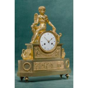 Mantelclock With Angel