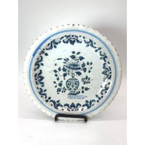 Nevers - 17th Century - Cup On Pedestal