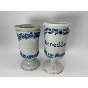 ?nevers 18th Century - Apothecary - 2 Cannon Jars