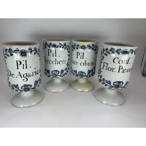 Rouen Ou Paris 18th Century - Apothecary - Set Of Four Canon Jars 