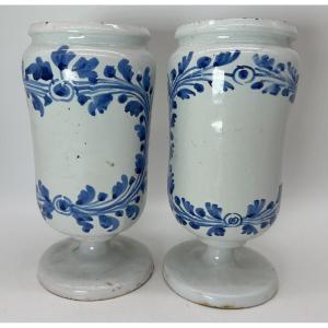 Nevers 18th Century - Apothecary - Pair Of Canon Pots