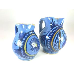 Faenza - 15th Century - 2 Small Liquor Jugs - Decorated With A Stylized Pear And Fruit