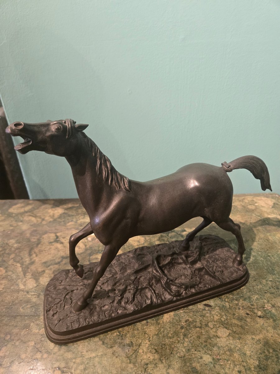 Coppia di cavalli in bronzo a patina scura, seconda metà del XIX secolo, buono stato -photo-1