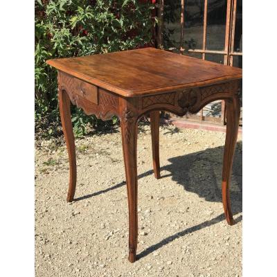 Walnut Regency Table