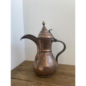 Persian Gulf: Finely Chiseled Copper Dallah