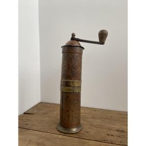 Ottoman Pepper Mill, Copper And Chiseled Brass, 19th Century