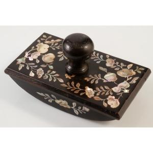 China Indochina Wood And Mother-of-pearl Blotting Pad