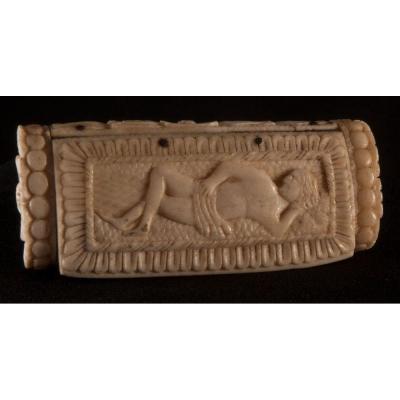 Eighteenth-century Snuffbox In Bone Pontoon Work