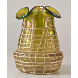 Art Nouveau Loetz Kralik Glass Vase