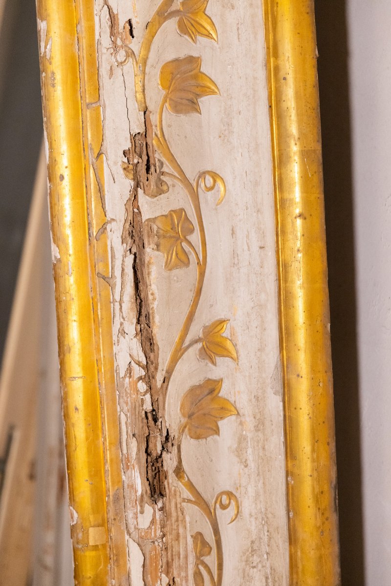 Stipiti e architrave in legno laccato e dorato -photo-4