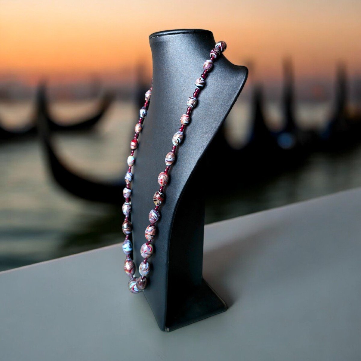 Antica Collana Lunga in perle di vetro di Murano-photo-2
