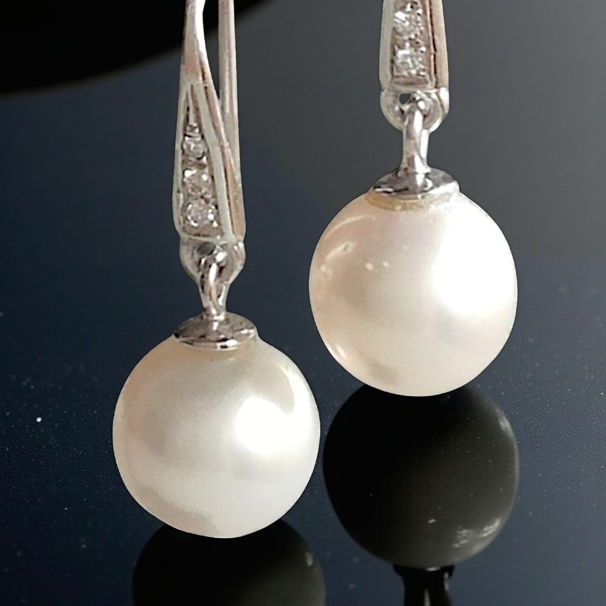 Orecchini in oro Bianco con Perle Australiane e Diamanti-photo-2