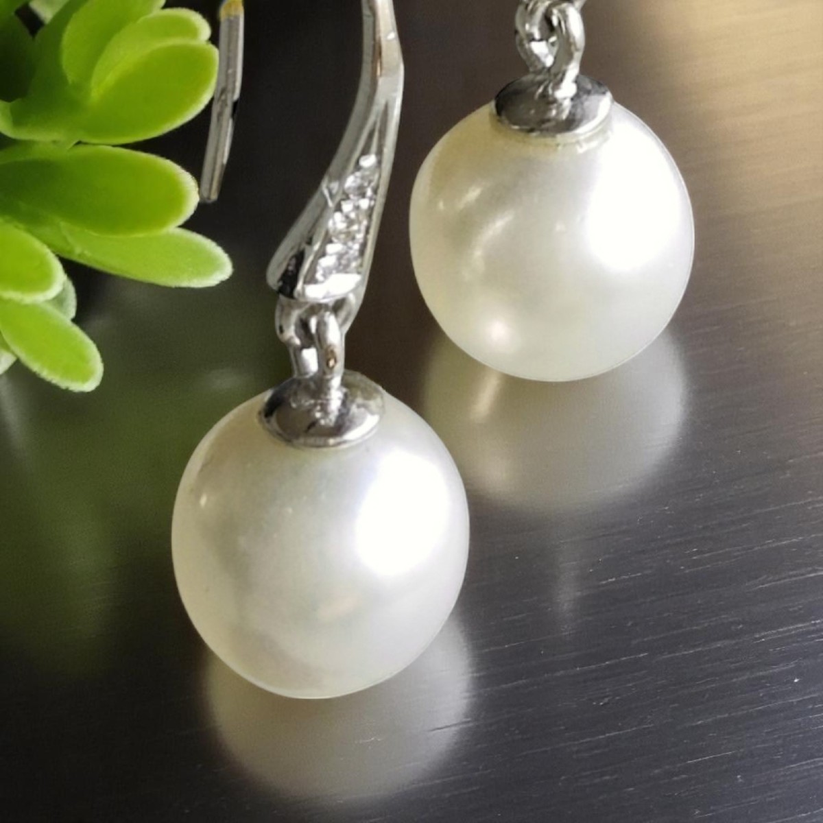 Orecchini in oro Bianco con Perle Australiane e Diamanti