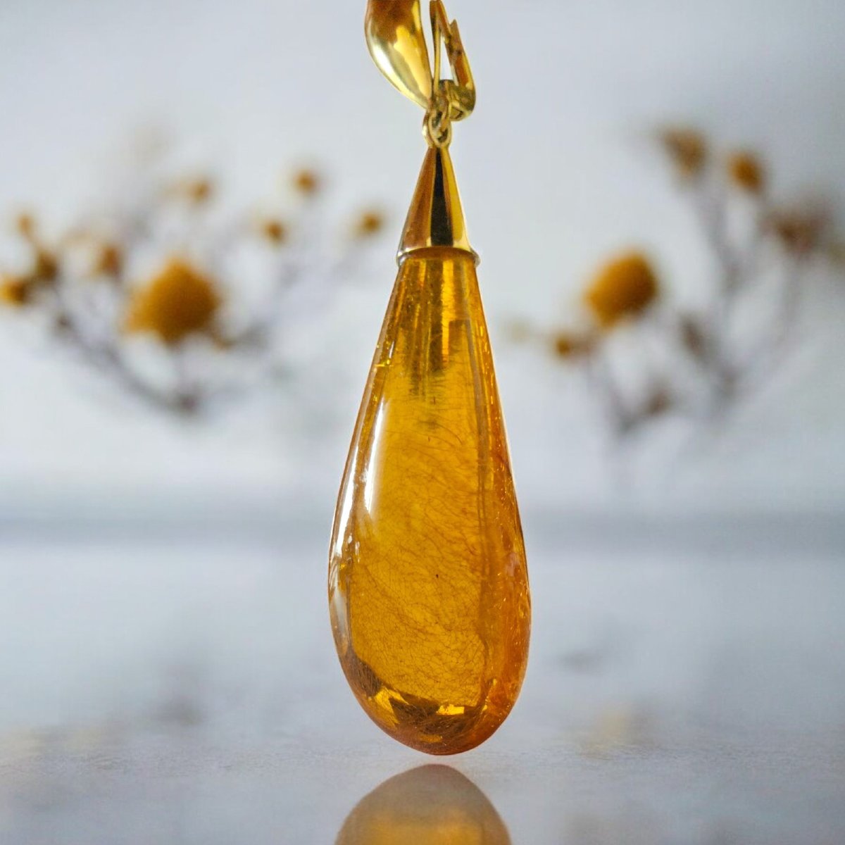 Orecchini Pendenti A Goccia in Ambra ed oro 18kt-photo-4