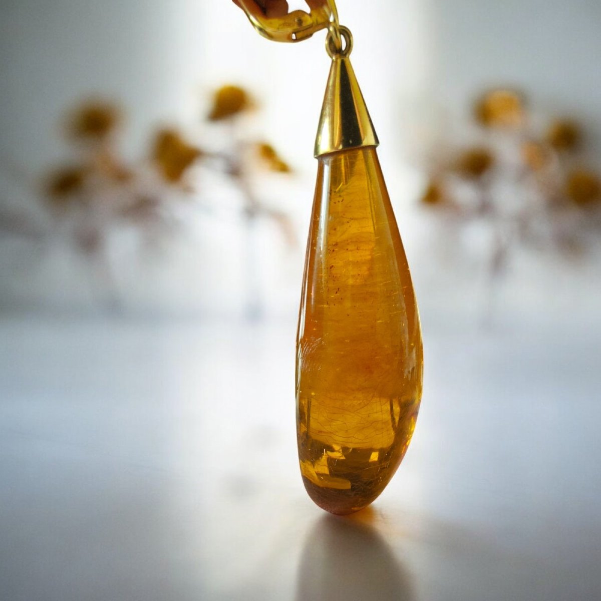 Orecchini Pendenti A Goccia in Ambra ed oro 18kt-photo-4