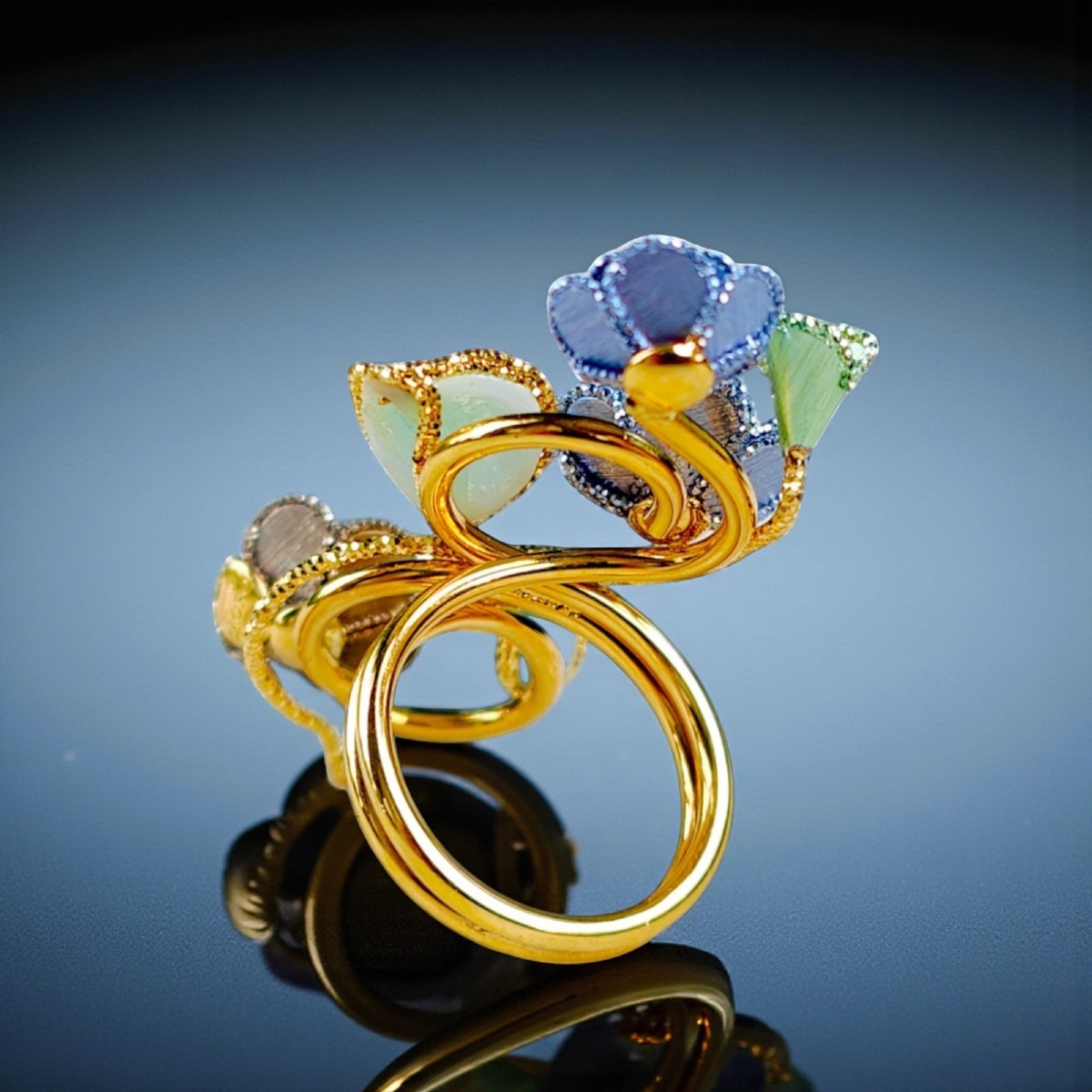 Anello Floreale in oro 18Kt e Smalti-photo-1