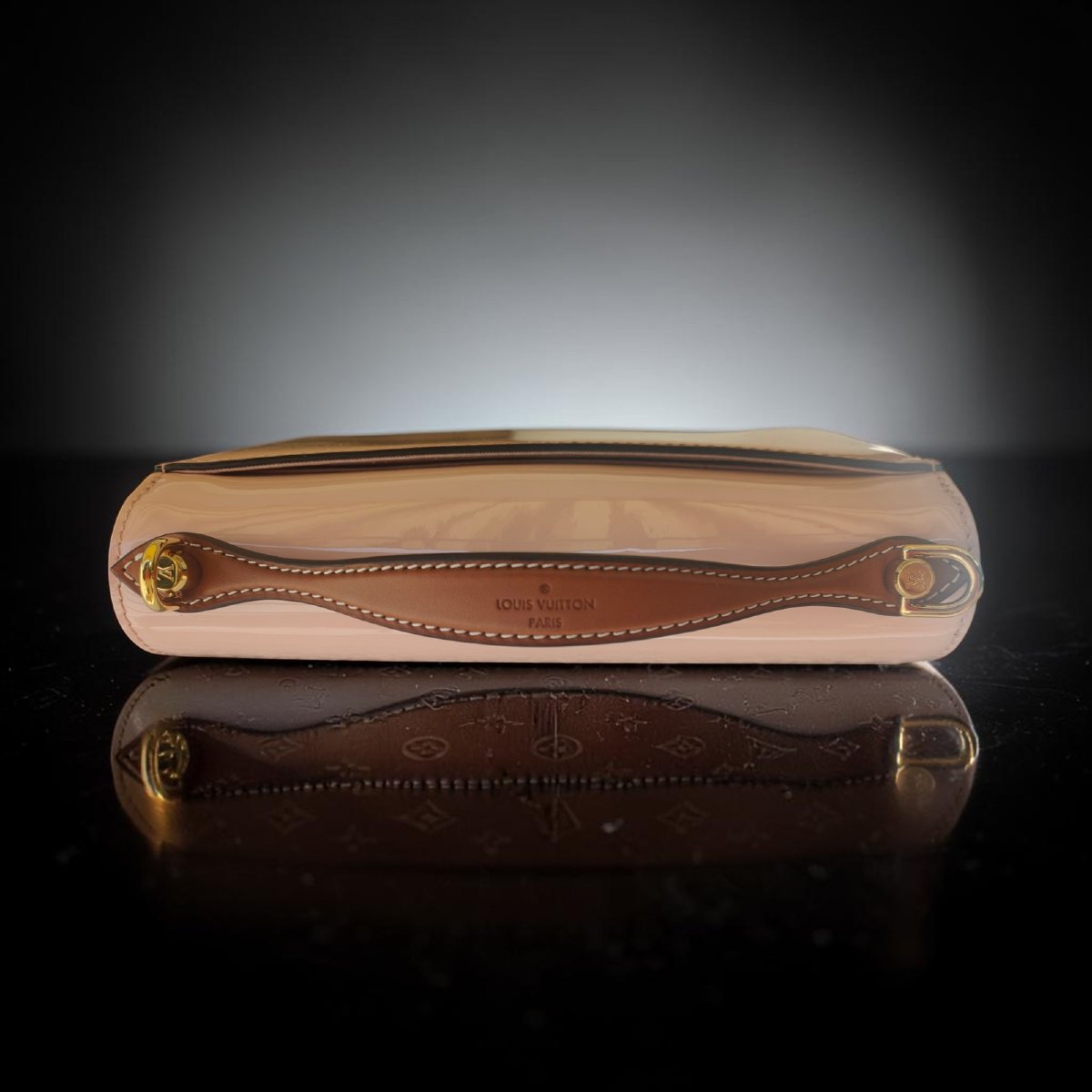 Louis Vuitton Vernis Monogram Cherrywood BB-photo-3