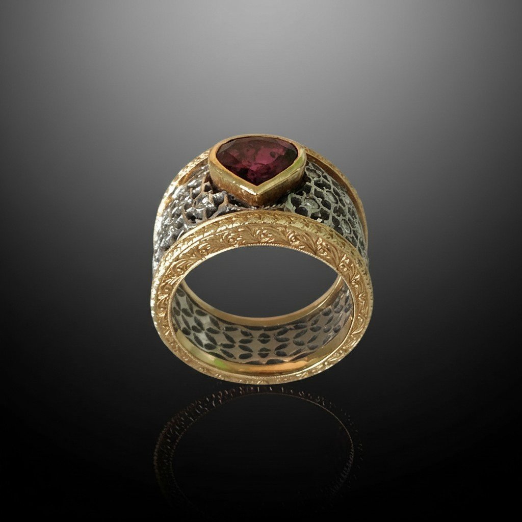 Anello in oro bicolore 18 kt a fascia traforata con rubino e diamanti-photo-2